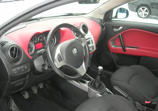 Alfa Romeo Mito cena 12500 przebieg: 108731, rok produkcji 2011 z Świecie małe 191